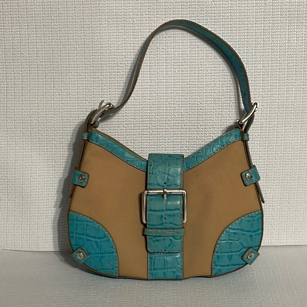 Michael Kors, shoulder bag.